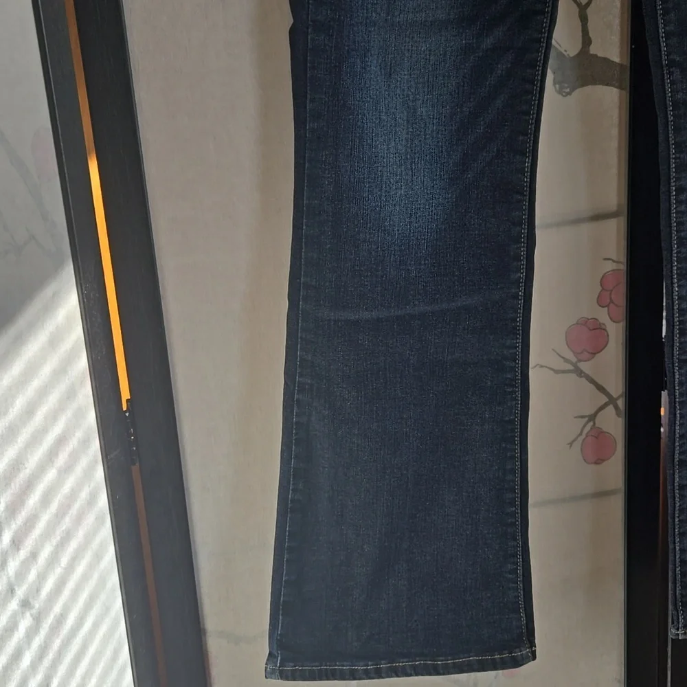 Denizen From Levis Women's Modern Boot Cut Dark Blue Denim Jeans Size 10 - Picture 5 of 12